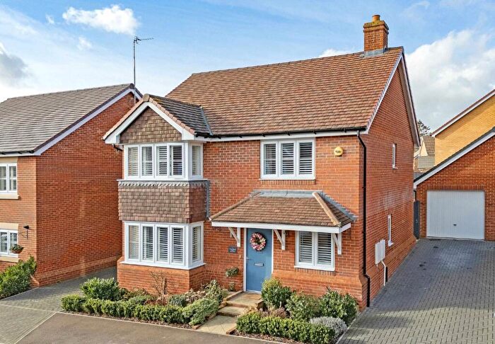 4 Bedroom Detached House To Rent In Elstar Road, Ongar, Essex, CM5