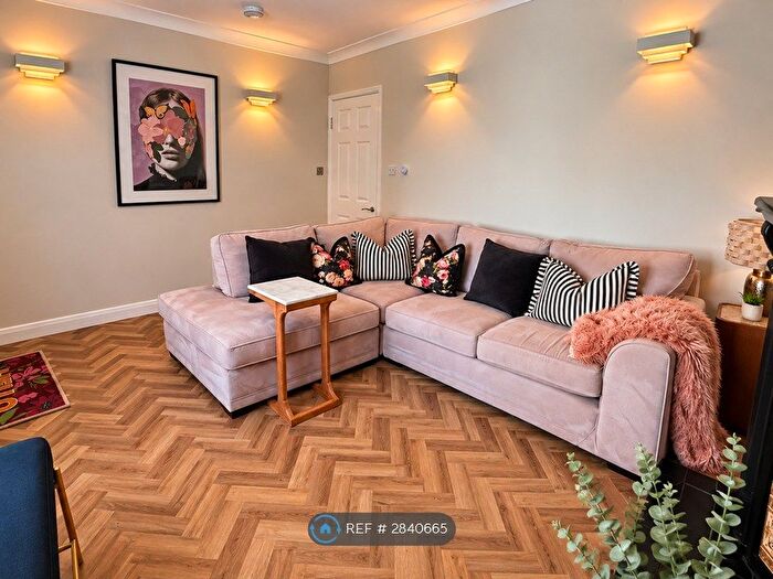 2 Bedroom Detached House To Rent In Dale St, Tunbridge Wells, TN1