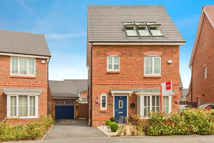 4 Bedroom Detached House For Sale In Henry Cooper Road, Crewe, Cheshire, CW1