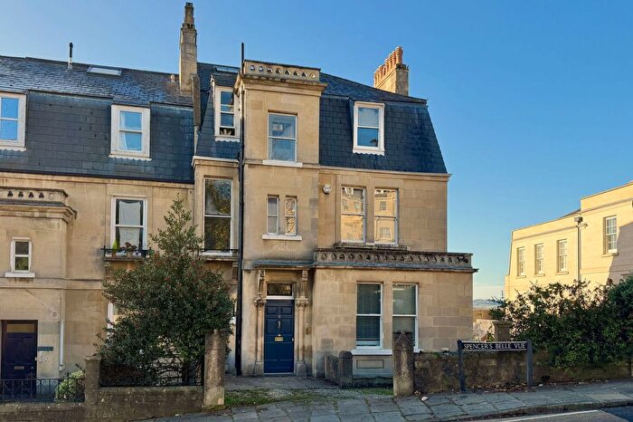 3 Bedroom Maisonette For Sale In Spencers Belle Vue, Bath, BA1