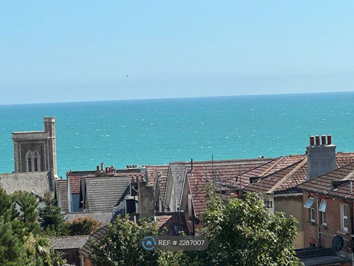 2 Bedroom Flat To Rent In St Johns Road, St Leonards On Sea, TN37
