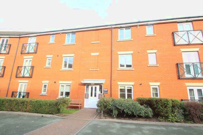 2 Bedroom Apartment To Rent In Oakside Court Barkingside, IG6
