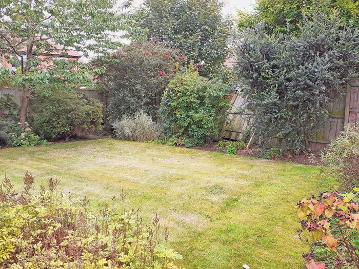 5 Bedroom SemiDetached House For Sale In Kenton Lane, Newcastle Upon