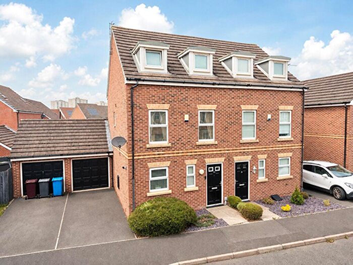 3 Bedroom Semi-Detached House For Sale In Woodland Road, Liverpool, Merseyside, L36