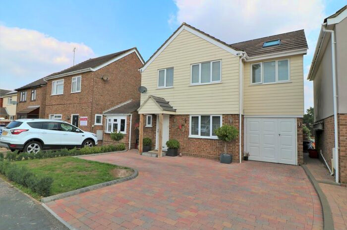 4 Bedroom Detached House To Rent In Clover Drive, Colchester, CO7