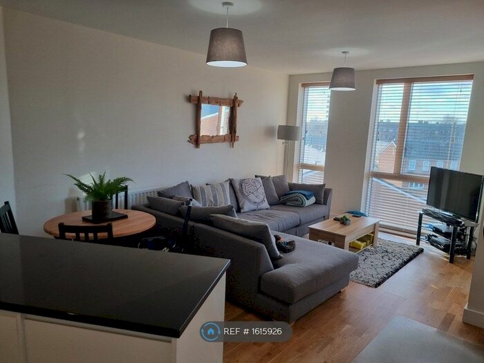1 Bedroom Flat To Rent In Selsea Place, London, N16