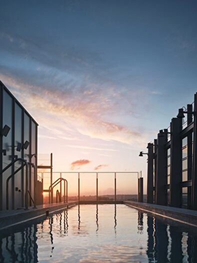 2 Bedroom Flat To Rent In Shard Place, London Bridge Street, SE1