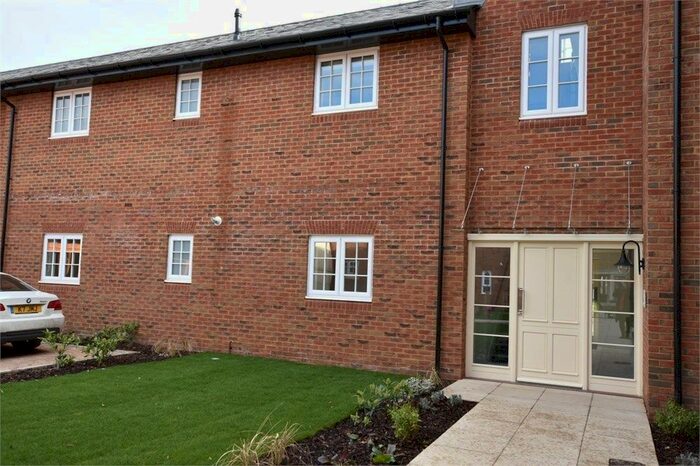 2 Bedroom Flat To Rent In Ferard Corner, Warfield, Bracknell, RG42