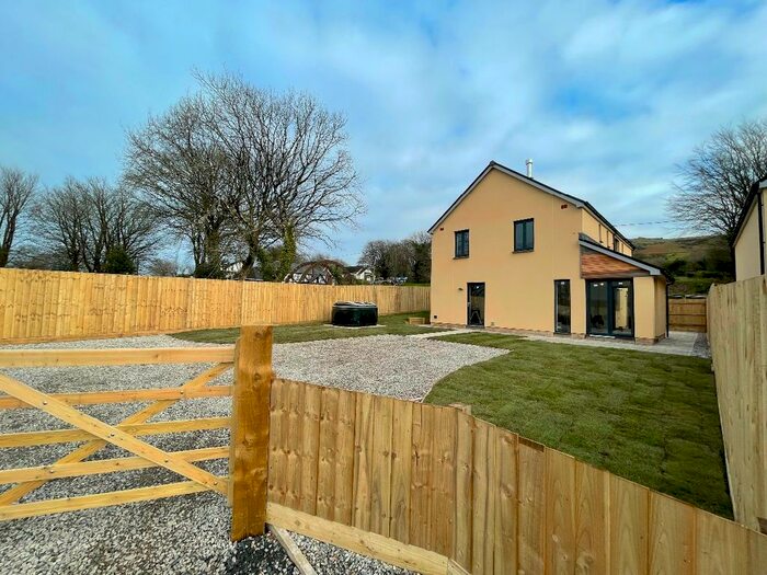 4 Bedroom Detached House For Sale In Sourton, Okehampton, EX20