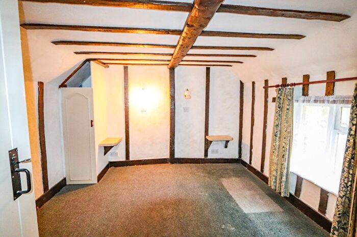 5 Bedroom Property For Sale In Netherfield Road, Battle, TN33