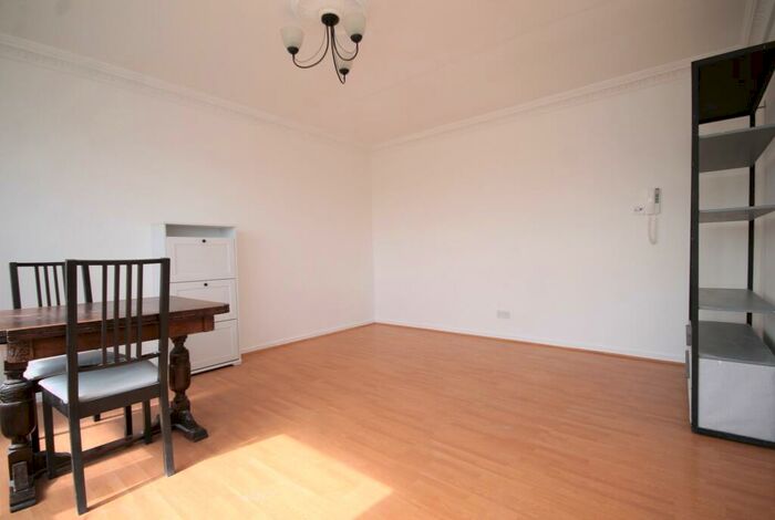 1 Bedroom Flat To Rent In Shepherd House, York Way, Islington, N7