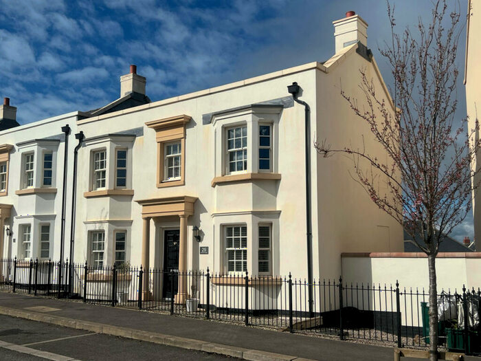 3 Bedroom End Of Terrace House For Sale In Andromeda Grove, Plymouth, PL9
