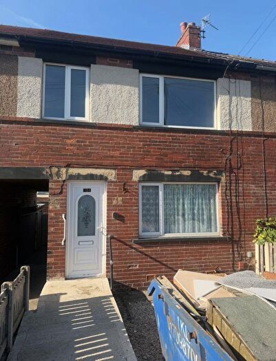 3 Bedroom House To Rent In Park Avenue, New Lodge, Barnsley, S71