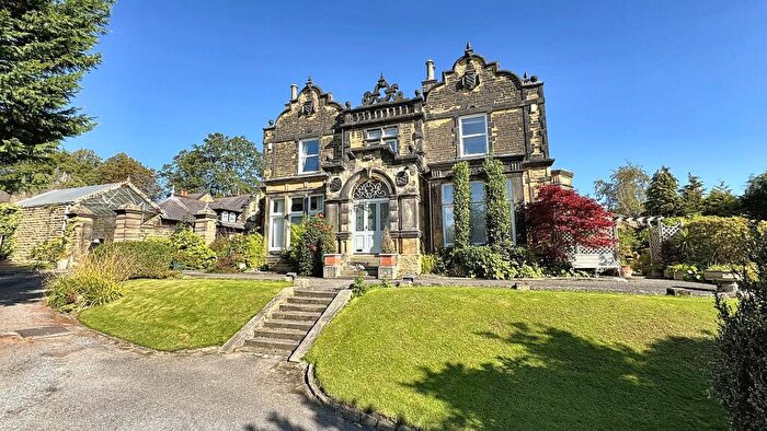 3 Bedroom Apartment For Sale In Oaklea Hall, Long Causeway, Adel, Leeds, West Yorkshire, LS16