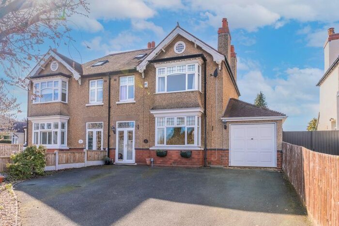 4 Bedroom Semi-Detached House To Rent In Ercall Lane, Wellington, Telford, TF1