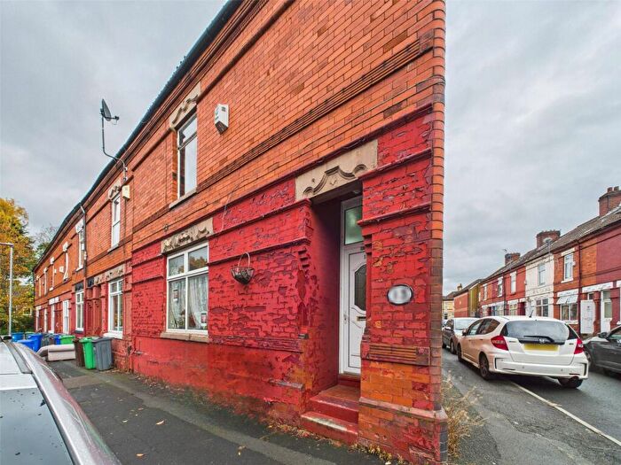 3 Bedroom End Of Terrace House For Sale In Hannah Street, Longsight, Manchester, M12
