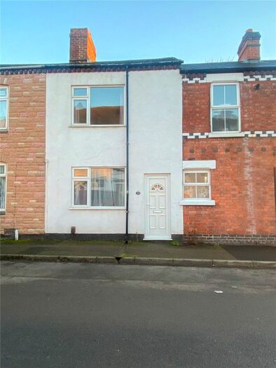 2 Bedroom Detached House To Rent In West Street, Kettlebrook, Tamworth, Staffordshire B77