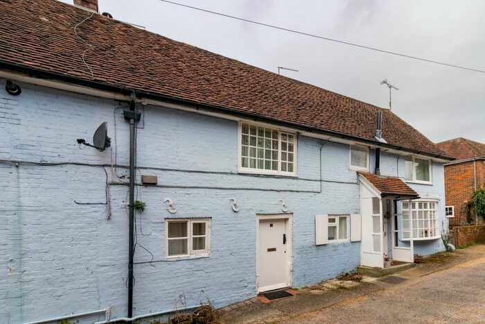 Studio To Rent In Bay Tree Yard, West Street, Alresford, SO24