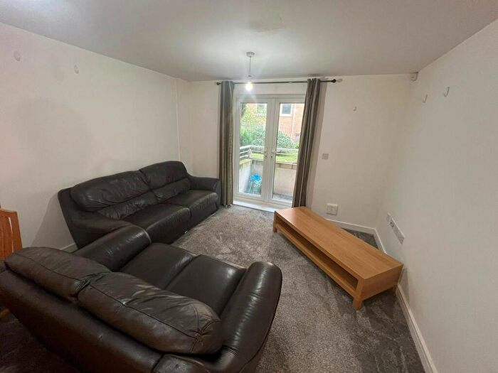 2 Bedroom Apartment To Rent In Overstone Court, Cardiff, CF10