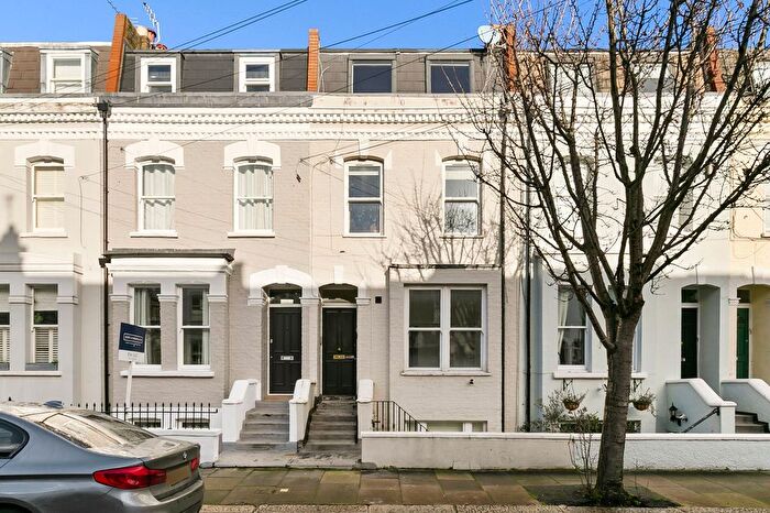 1 Bedroom Terraced House To Rent In Kilmaine Road, Fulham, SW6