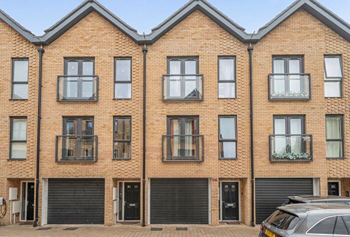 3 Bedroom Terraced House For Sale In Daffodil Close, Mitcham Junction, Mitcham, CR4