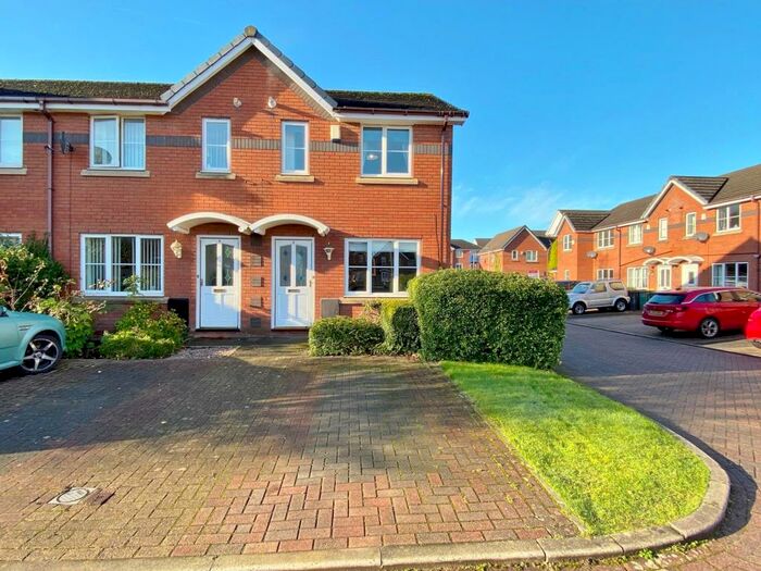 2 Bedroom Semi-Detached House To Rent In Endeavour Close, Ashton-On-Ribble, Preston, PR2