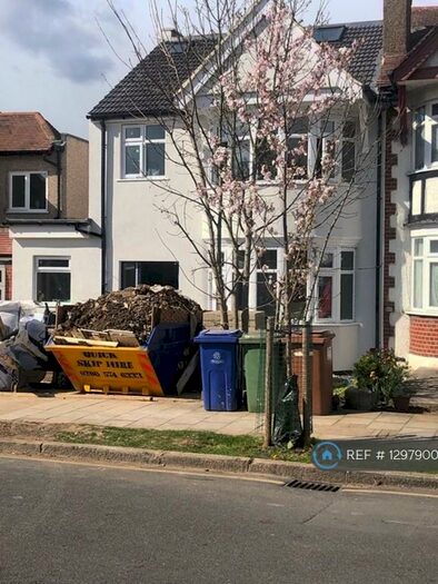 5 Bedroom Semi-Detached House To Rent In Kings Way, Harrow, HA1