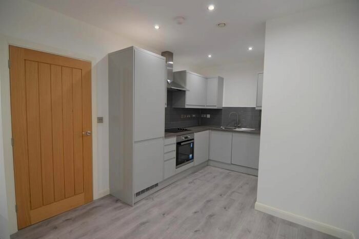 1 Bedroom Flat To Rent In Burleys Way, Leicester, LE1