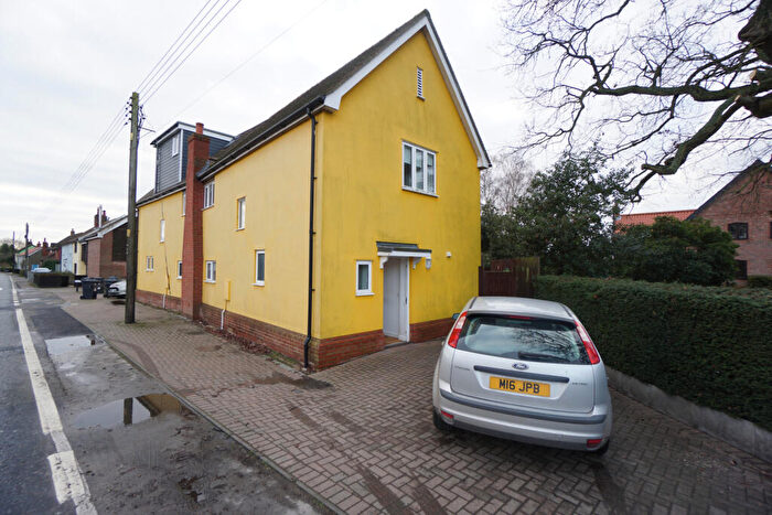 3 Bedroom Semi Detached House To Rent In Primrose Cottage, Main Road, IP9