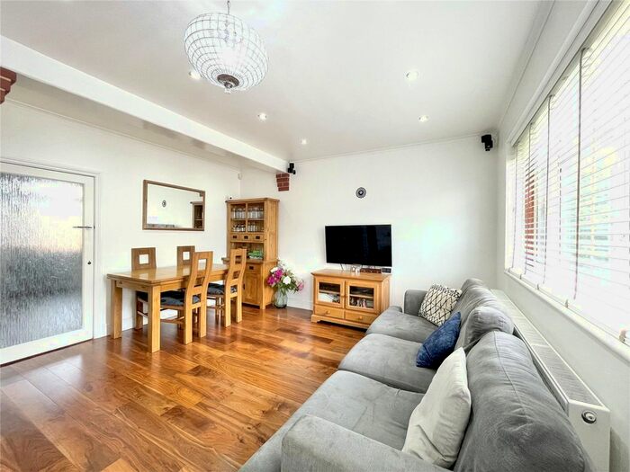 5 Bedroom Semi-Detached House To Rent In Eastern Avenue, Pinner, HA5