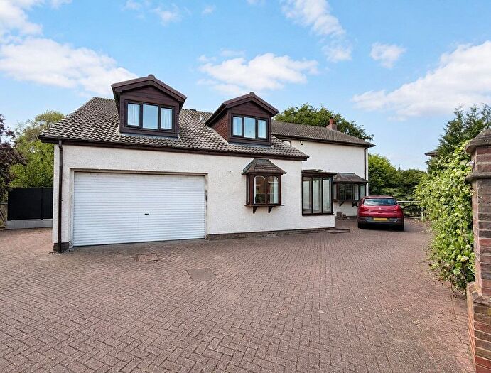 4 Bedroom Detached House For Sale In Elwick Road, Hartlepool, TS26