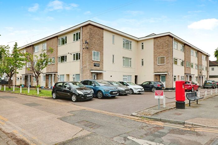 2 Bedroom Flat To Rent In London Road, Leigh-On-Sea, SS9