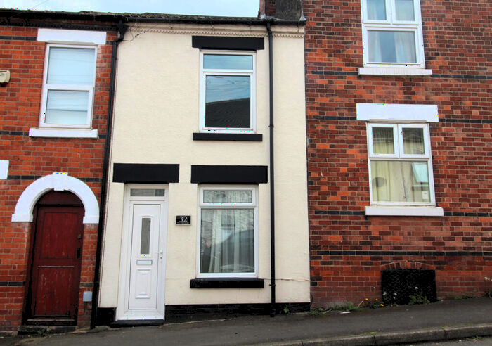 2 Bedroom Terraced House To Rent In Hastings Road, Swadlincote, DE11