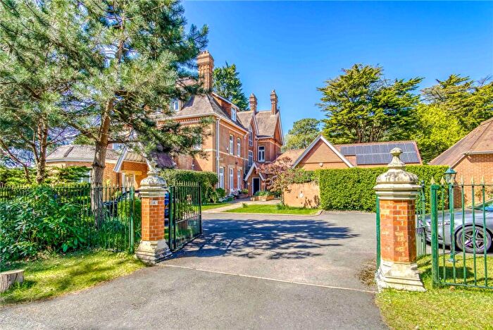 3 Bedroom Apartment For Sale In Dover Close, Branksome Park, Poole, BH13