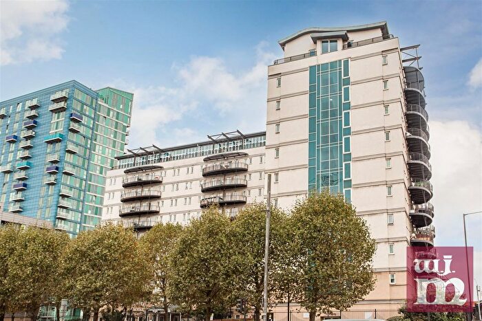 1 Bedroom Flat To Rent In Central House, Stratford, E15