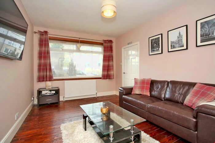 2 Bedroom Flat To Rent In Gray Street, Aberdeen, AB10