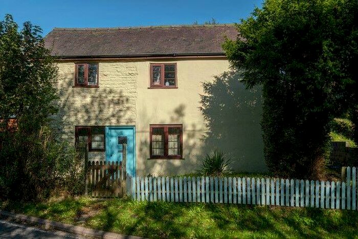2 Bedroom Cottage For Sale In Yew Tree Cottage, Tref-y-Clawdd, Tref-y-Clawdd, Powys, LD7