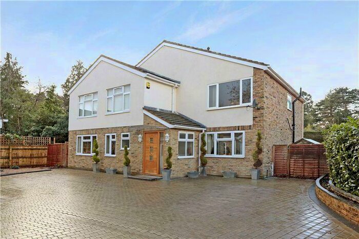 6 Bedroom Detached House To Rent In Islet Park Drive, Maidenhead, Berkshire, SL6