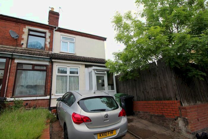 3 Bedroom End Of Terrace House To Rent In Russell Street, Dudley, West Midlands, DY1