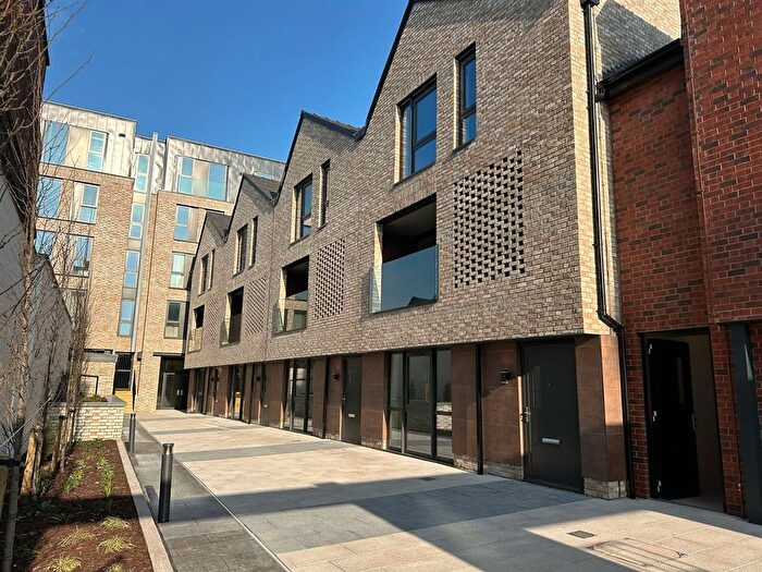 4 Bedroom Town House For Sale In Railway Street, Altrincham, WA14