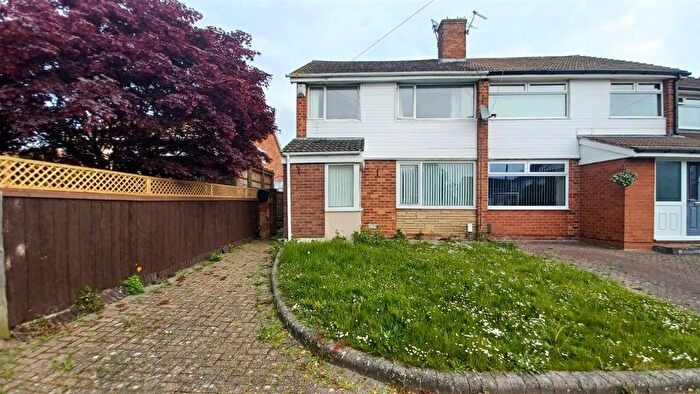 3 Bedroom Semi-Detached House For Sale In Debra Close, Great Sutton, Ellesmere Port, CH66
