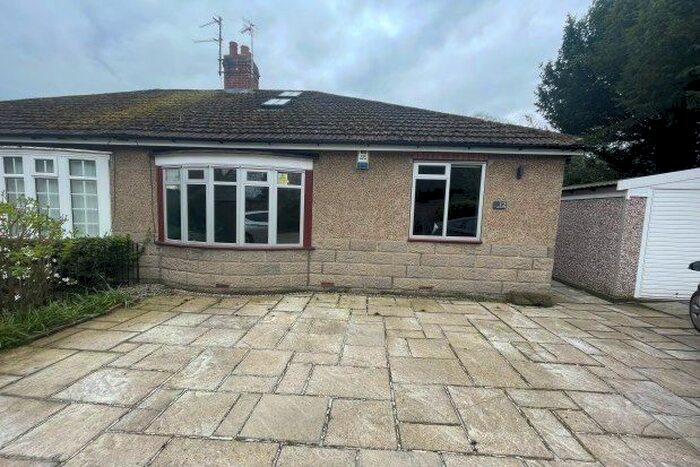 2 Bedroom Semi-Detached Bungalow To Rent In Harewood Hill, Darlington, DL3