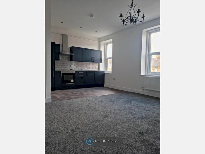 4 Bedroom Flat To Rent In Kensington, Bishop Auckland, DL14