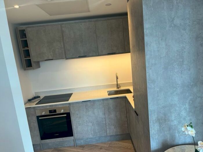 2 Bedroom Flat To Rent In Alma Street, Luton, LU1