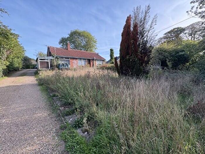 2 Bedroom Detached Bungalow For Sale In Valdona, Church Road, Wreningham, Norwich, Norfolk, NR16