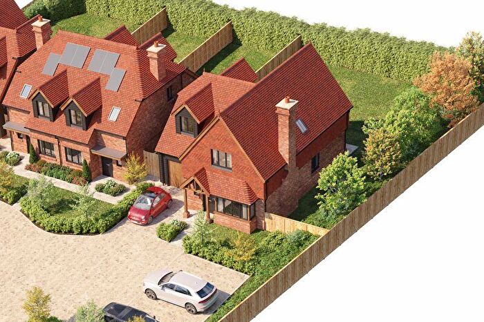 3 Bedroom Detached House For Sale In Fayre Fields, Off Willetts Way, Loxwood, RH14