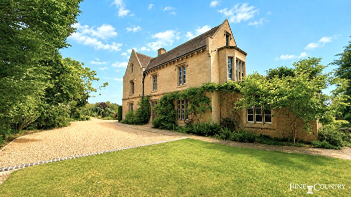 7 Bedroom Detached House For Sale In Market Deeping, PE6