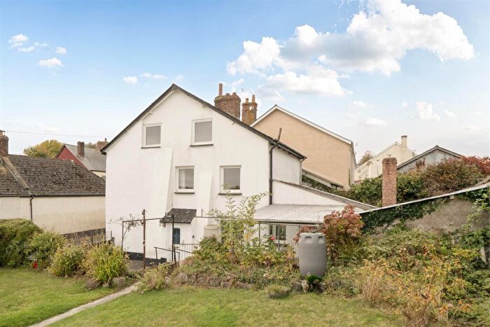 4 Bedroom Semi-Detached House For Sale In Crockernwell, Exeter, EX6