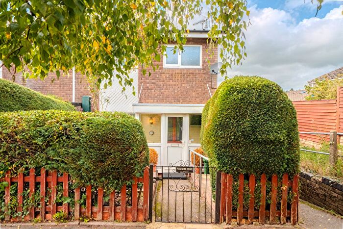 3 Bedroom End Terrace House For Sale In Wesley Way, Chepstow, NP16