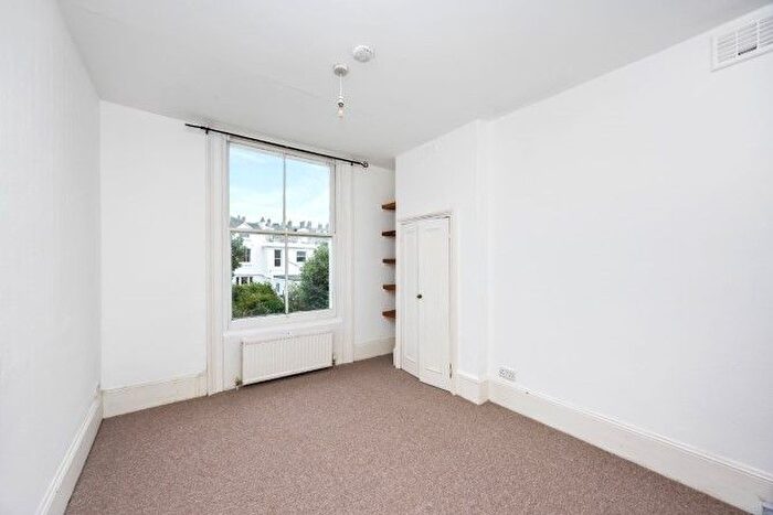 2 Bedroom Flat For Sale In Flat, Medina Villas, Hove, BN3